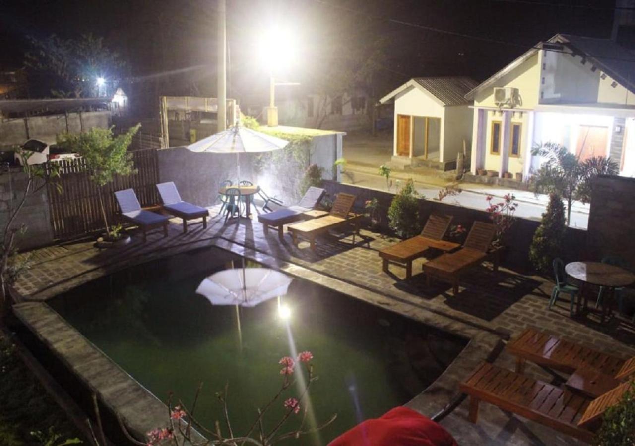 Ridho Malik Hotel Blumbang Bagian luar foto
