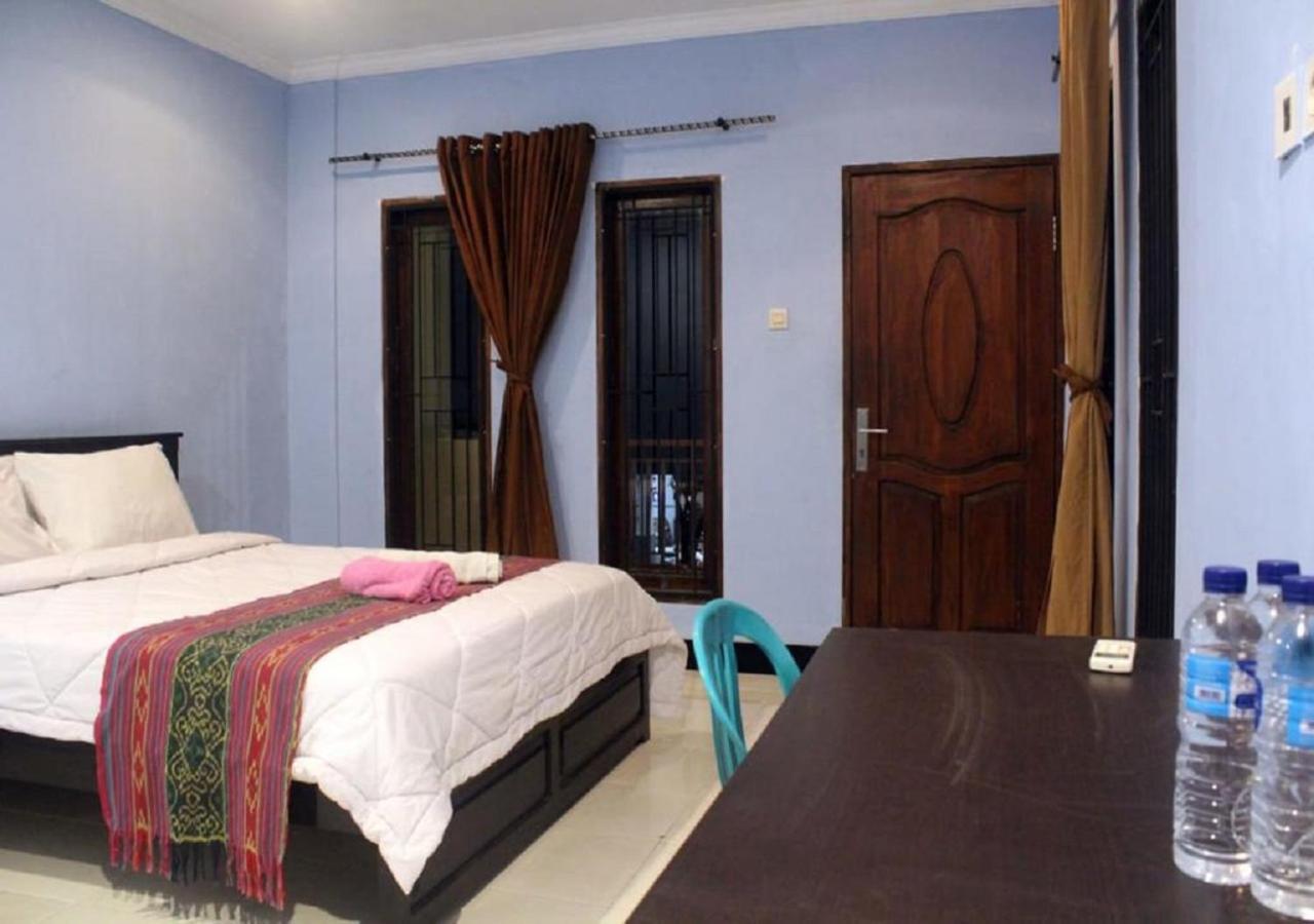 Ridho Malik Hotel Blumbang Bagian luar foto